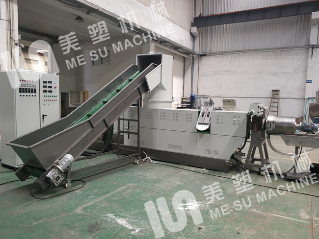 怎么看PE薄膜造粒機(jī)的配置?